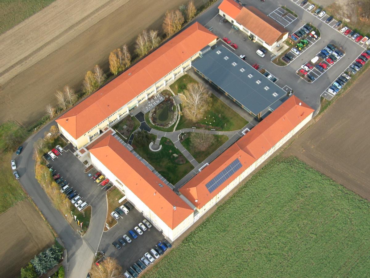 Gaestehaus Der Lk-Technik Mold Εξωτερικό φωτογραφία
