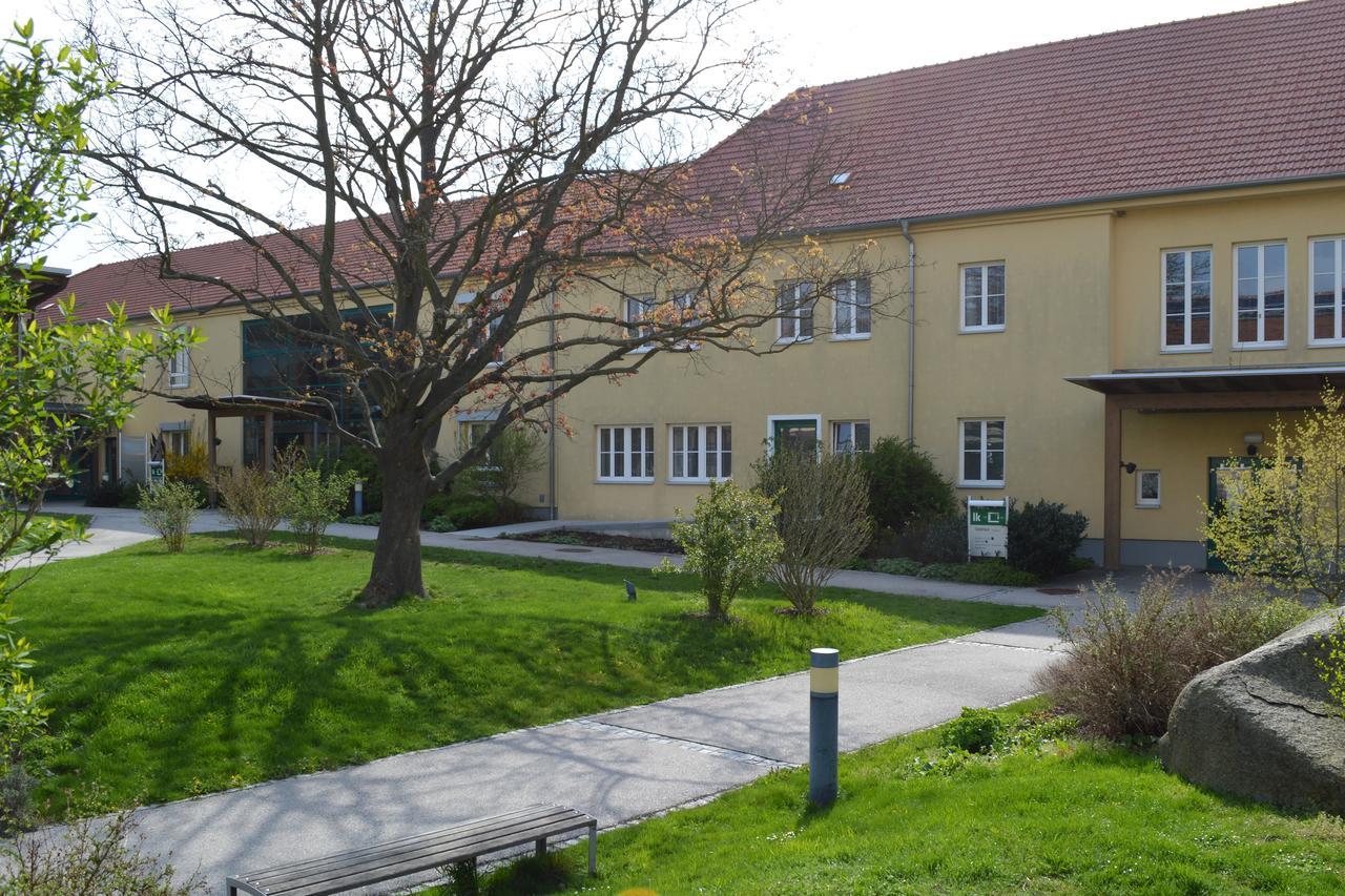 Gaestehaus Der Lk-Technik Mold Εξωτερικό φωτογραφία